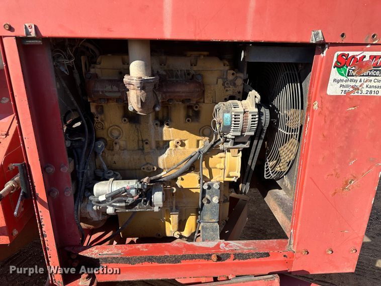 image for item JD9783 2009 Morbark  wood chipper