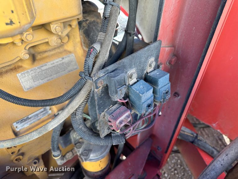 image for item JD9783 2009 Morbark  wood chipper