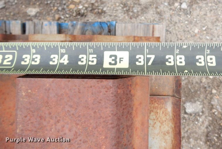 image for item JK9020 Unarco T-Bolt  pallet racking