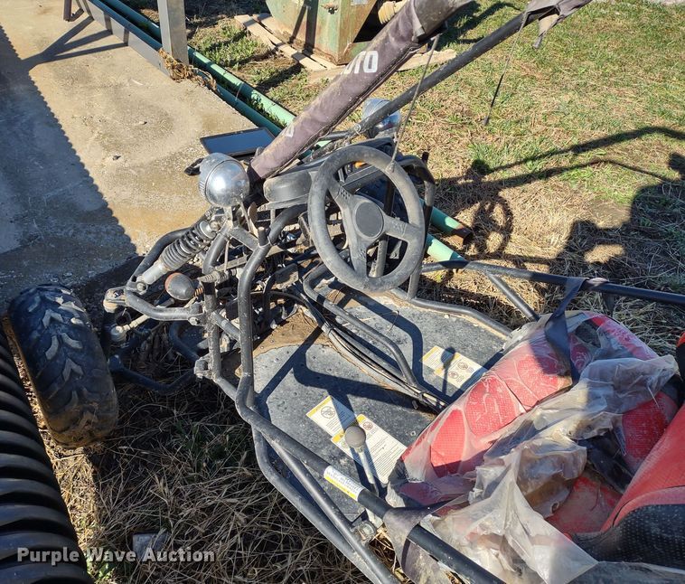 image for item JK9047 2018 Dongfang DF125GKB  go-cart