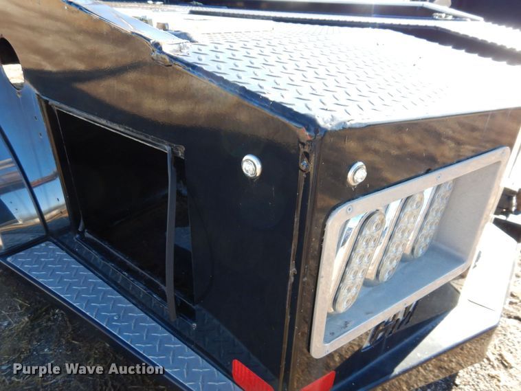 image for item JK9072 Cm Truck Beds 1530182  flatbed