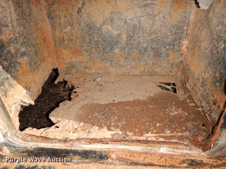 image for item JK9076 Bradford Built  flatbed