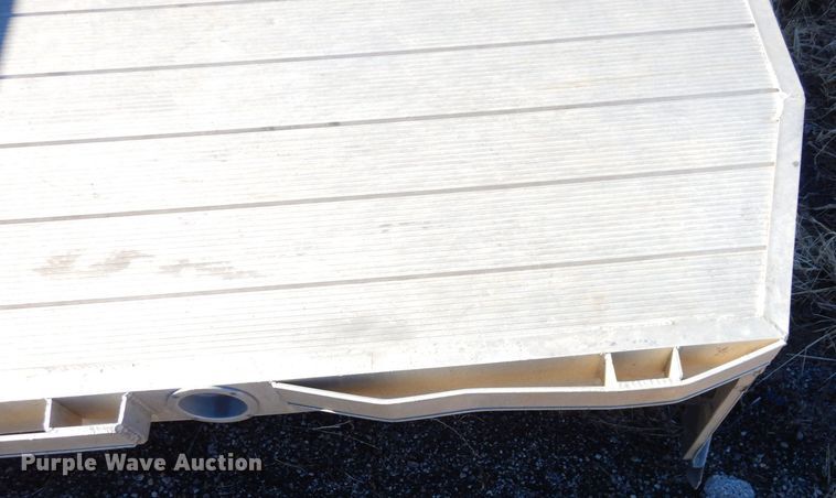 image for item JK9077 Cm Truck Beds ALSK-30946034SD  flatbed