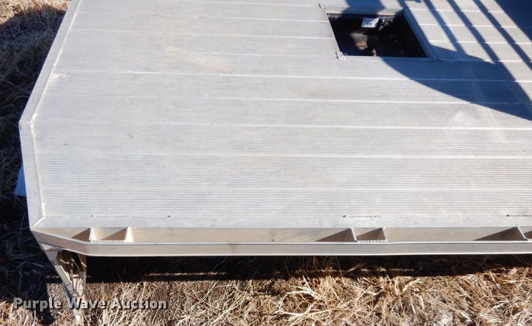 image for item JK9077 Cm Truck Beds ALSK-30946034SD  flatbed