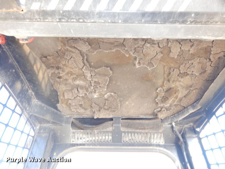 image for item JK9085 2007 John Deere 325  skid steer loader