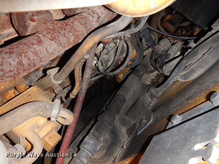 image for item JK9085 2007 John Deere 325  skid steer loader