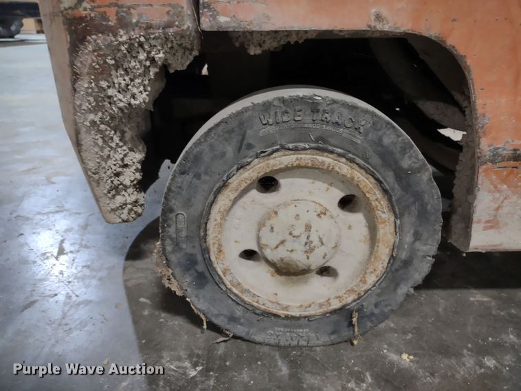 image for item JK9104 Datsun CF01 LP  forklift