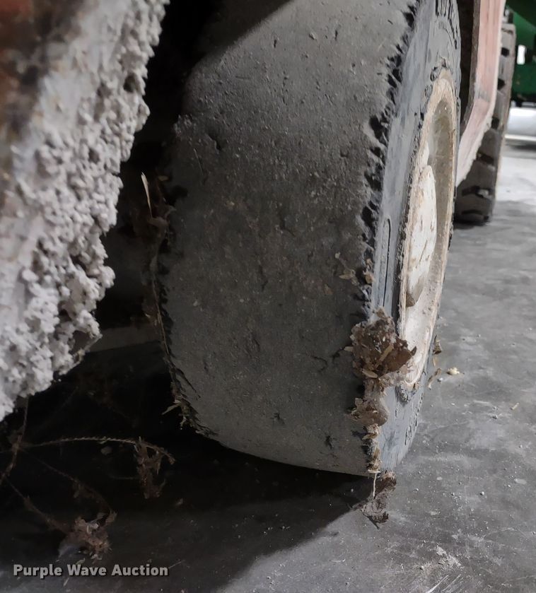 image for item JK9104 Datsun CF01 LP  forklift