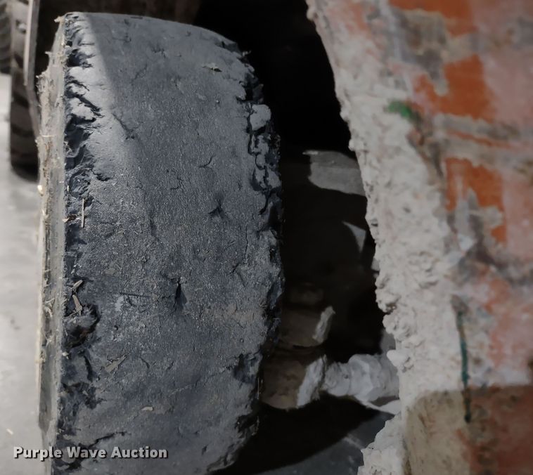 image for item JK9104 Datsun CF01 LP  forklift