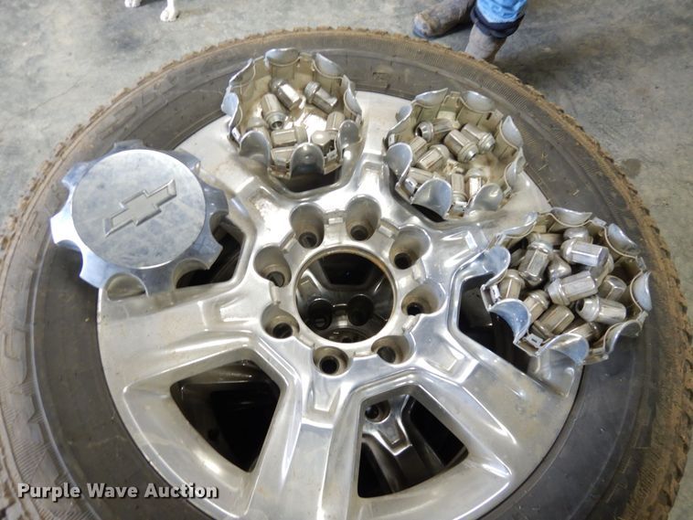 image for item JK9126 (4) LT265/60R20 Goodyear Wrangler SR-A