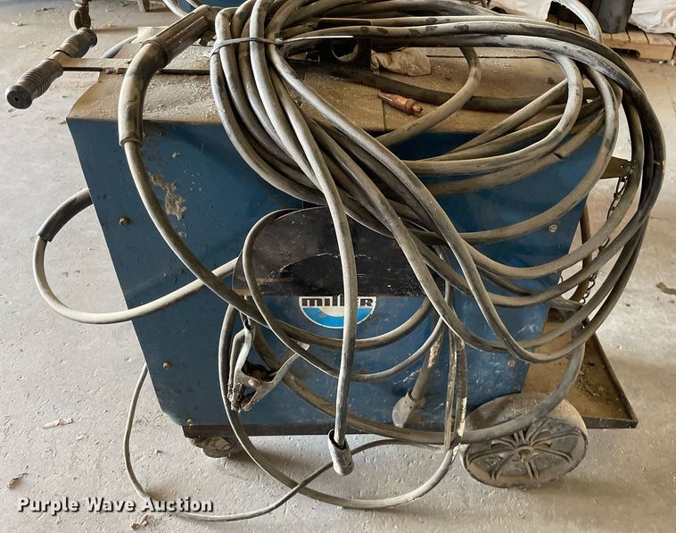 image for item JL9750 (2) Miller Millermatic 200 welders