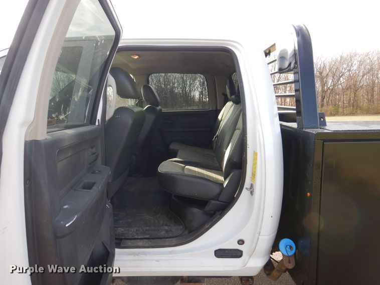 image for item JL9765 2011 Dodge  Ram 5500HD  Crew Cab utility / service truck