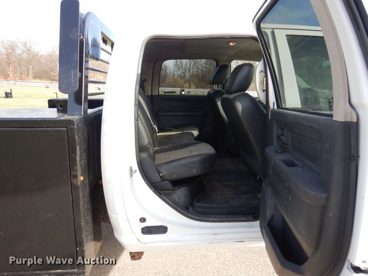 image for item JL9765 2011 Dodge  Ram 5500HD  Crew Cab utility / service truck