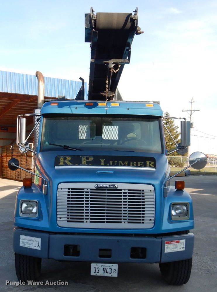 image for item JL9769 2004 Freightliner FL80  flatbed truck