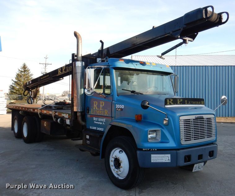 image for item JL9769 2004 Freightliner FL80  flatbed truck