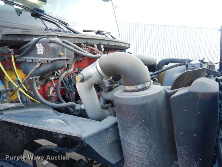 image for item JL9769 2004 Freightliner FL80  flatbed truck