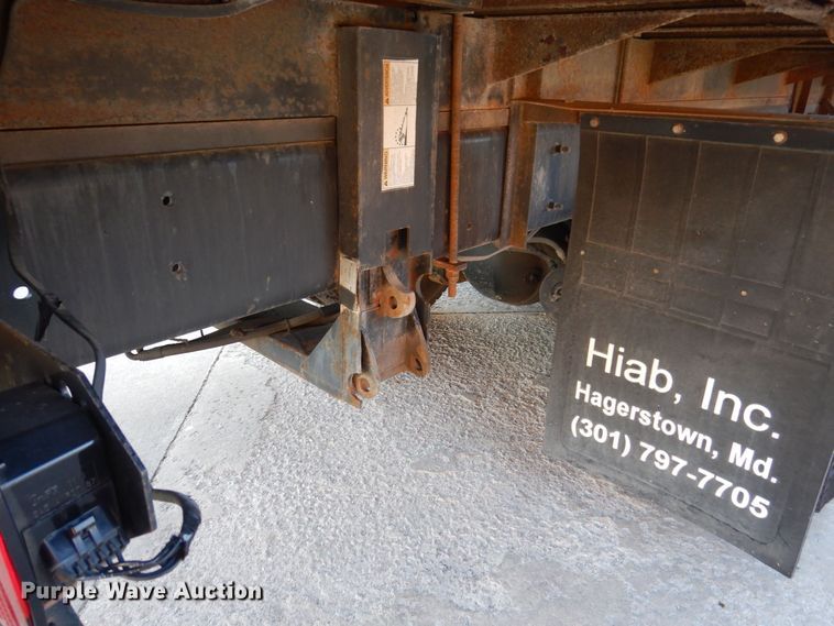 image for item JL9769 2004 Freightliner FL80  flatbed truck