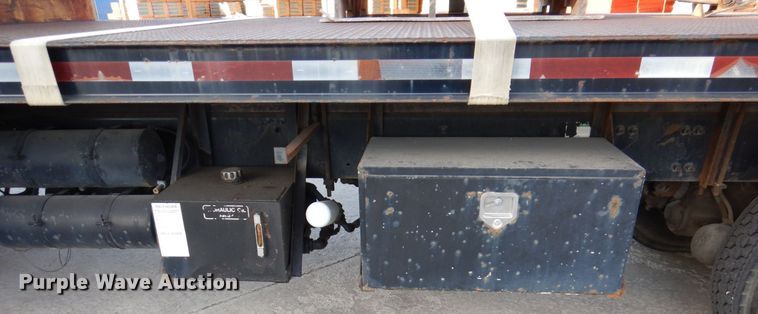 image for item JL9769 2004 Freightliner FL80  flatbed truck