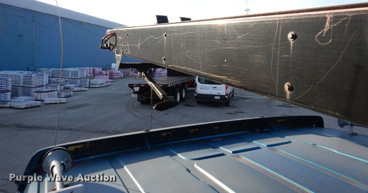 image for item JL9769 2004 Freightliner FL80  flatbed truck