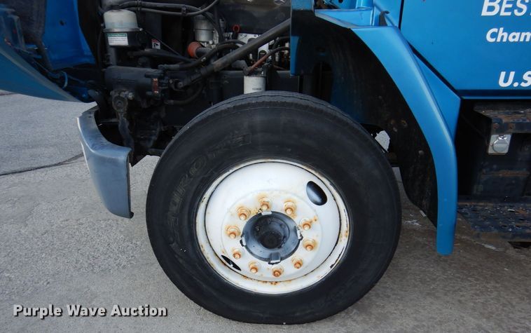 image for item JL9769 2004 Freightliner FL80  flatbed truck