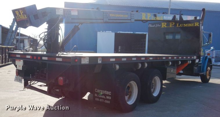 image for item JL9770 2004 Freightliner FL80  flatbed truck