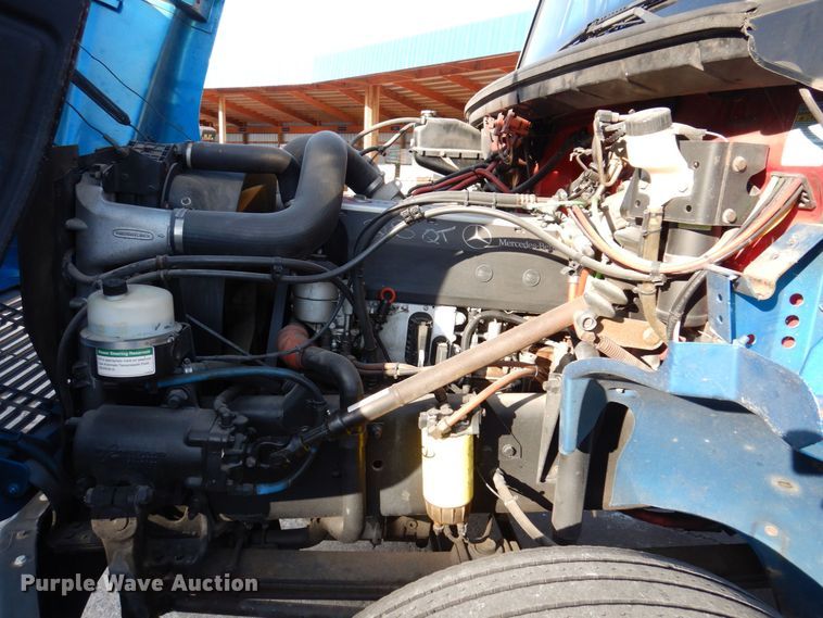 image for item JL9770 2004 Freightliner FL80  flatbed truck