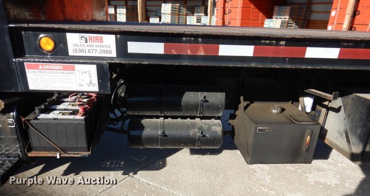 image for item JL9770 2004 Freightliner FL80  flatbed truck