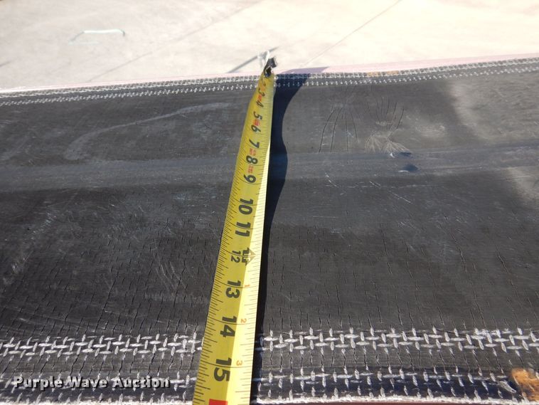 image for item JL9770 2004 Freightliner FL80  flatbed truck