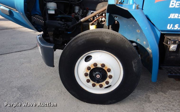 image for item JL9770 2004 Freightliner FL80  flatbed truck