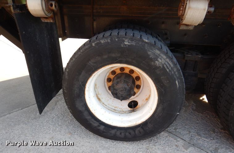 image for item JL9770 2004 Freightliner FL80  flatbed truck