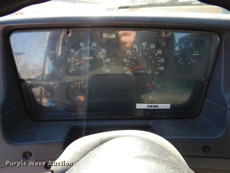 image for item JL9771 2000 Sterling LT9500  crane truck