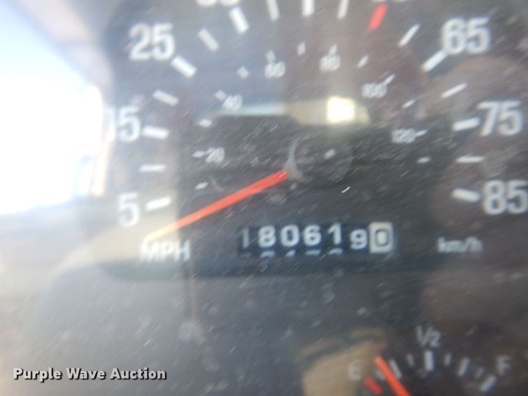 image for item JL9771 2000 Sterling LT9500  crane truck