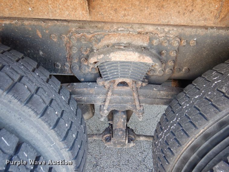 image for item JL9771 2000 Sterling LT9500  crane truck