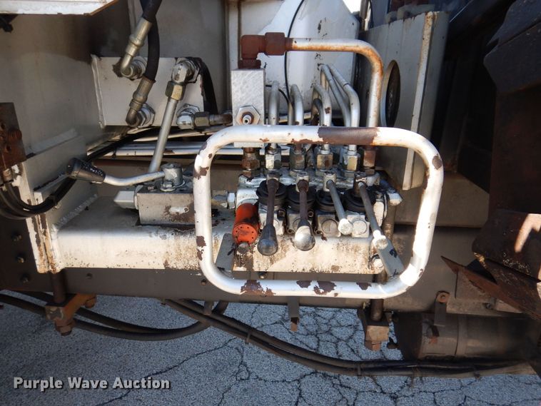 image for item JL9771 2000 Sterling LT9500  crane truck