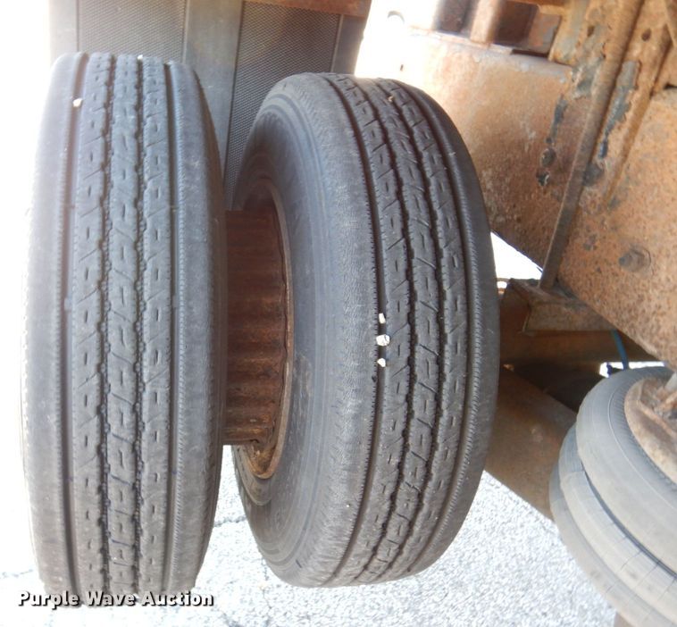 image for item JL9771 2000 Sterling LT9500  crane truck