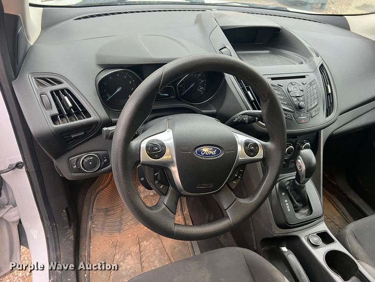 image for item JU9756 2014 Ford Escape S  SUV