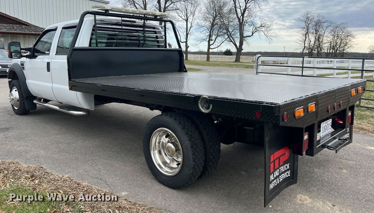 image for item JU9768 2008 Ford F550 Super Duty XL  Crew Cab flatbed truck
