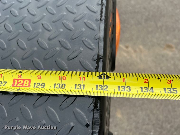 image for item JU9768 2008 Ford F550 Super Duty XL  Crew Cab flatbed truck