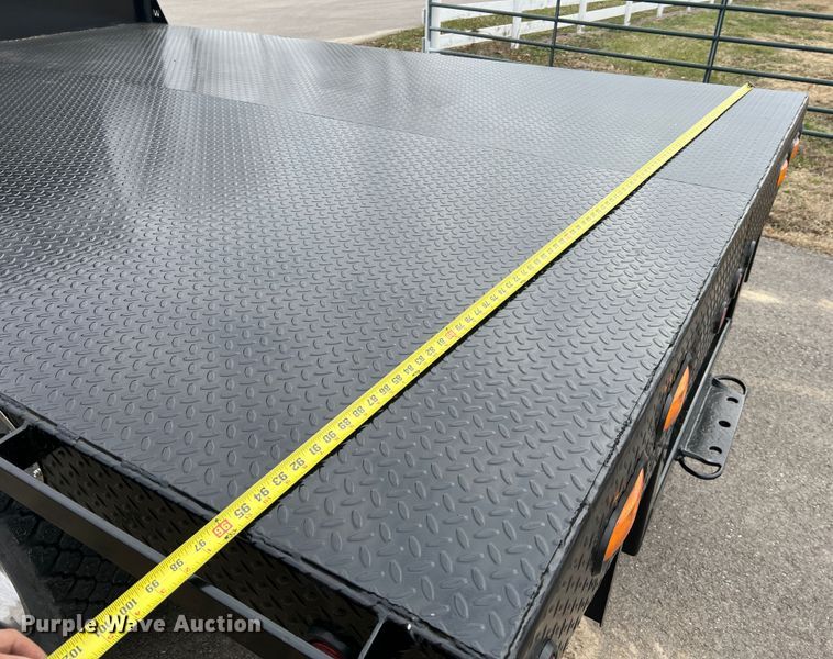 image for item JU9768 2008 Ford F550 Super Duty XL  Crew Cab flatbed truck