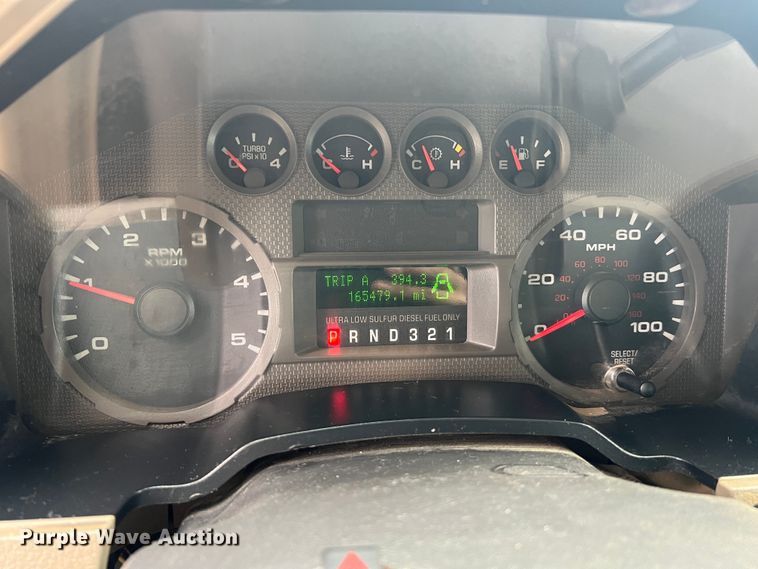 image for item JU9768 2008 Ford F550 Super Duty XL  Crew Cab flatbed truck