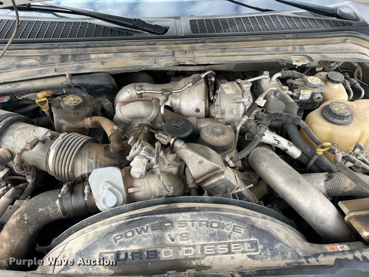 image for item JU9768 2008 Ford F550 Super Duty XL  Crew Cab flatbed truck