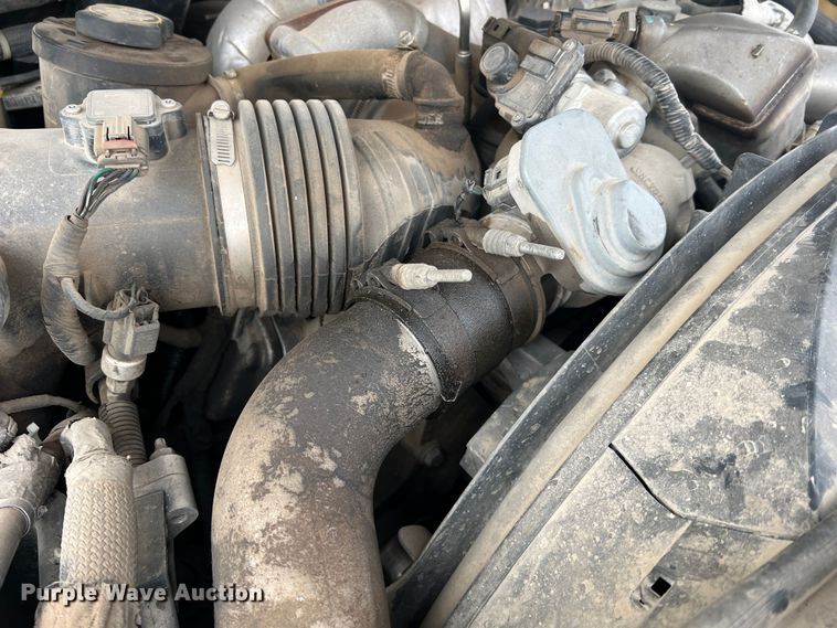 image for item JU9768 2008 Ford F550 Super Duty XL  Crew Cab flatbed truck