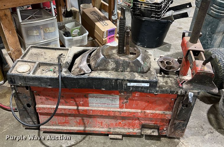 image for item JU9769 Coats 40-40SA  tire machine