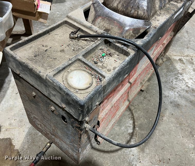 image for item JU9769 Coats 40-40SA  tire machine