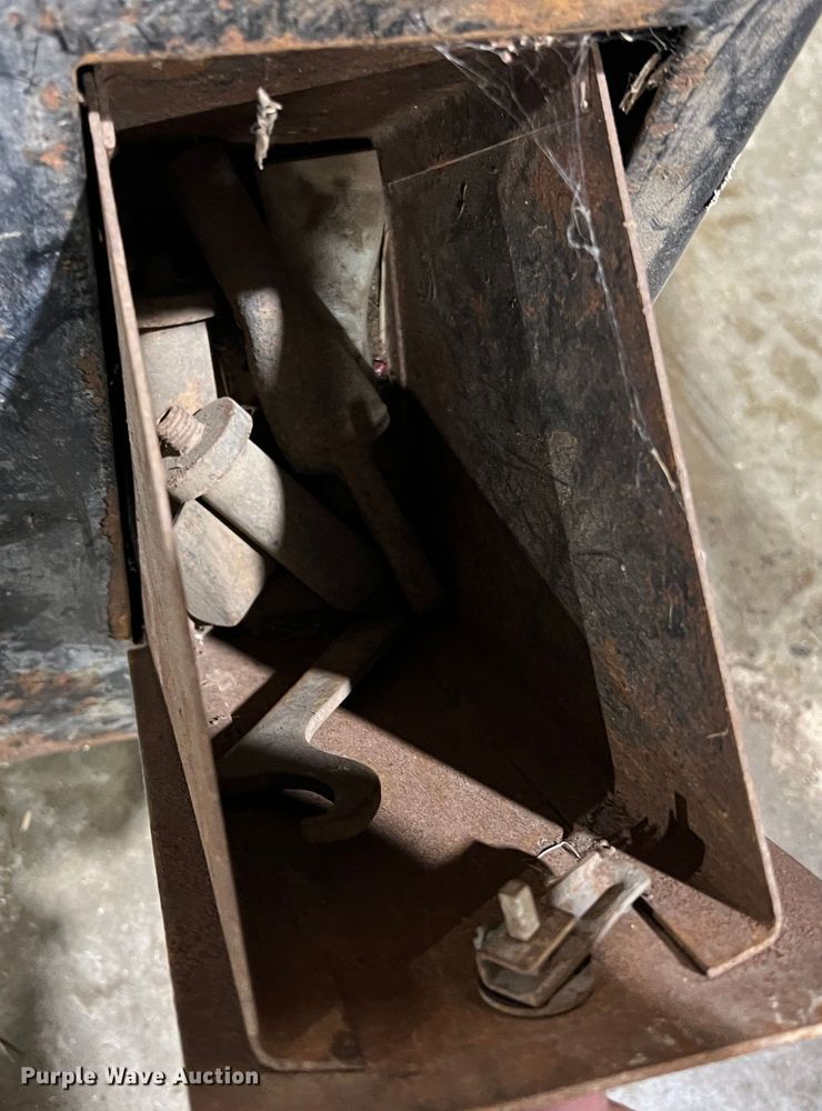 image for item JU9769 Coats 40-40SA  tire machine