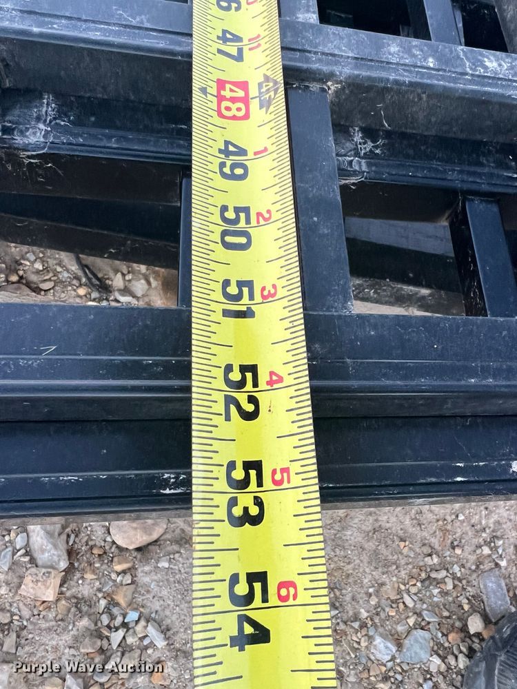 image for item JU9803 Aluminum fencing materials