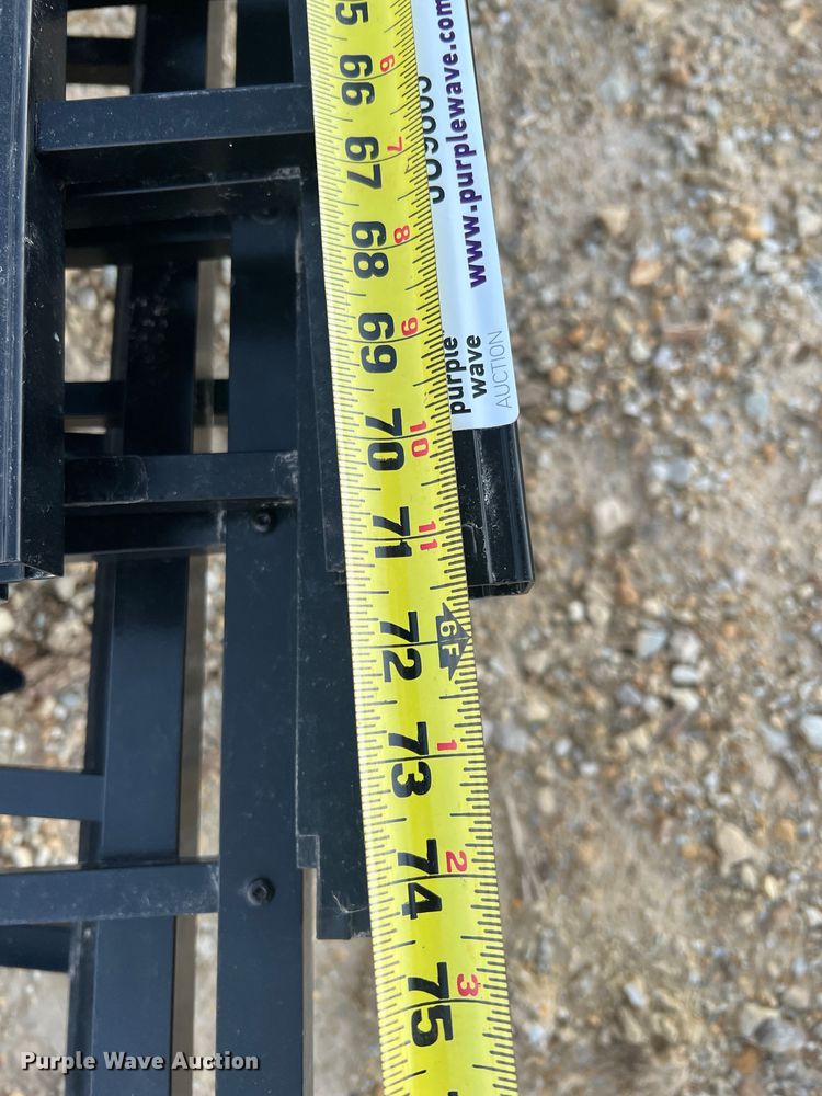 image for item JU9803 Aluminum fencing materials