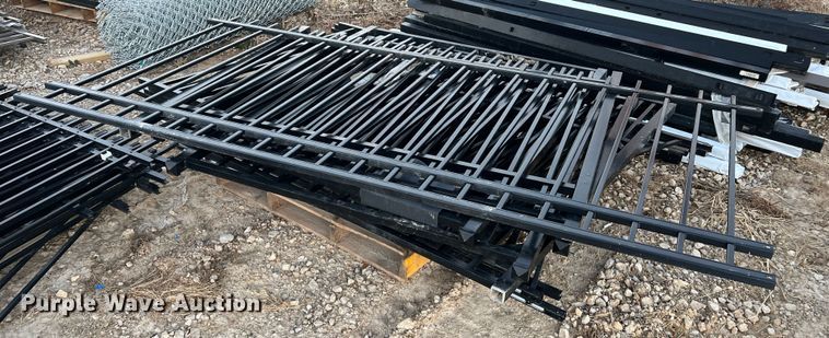 image for item JU9803 Aluminum fencing materials