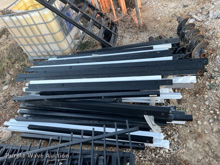 image for item JU9803 Aluminum fencing materials