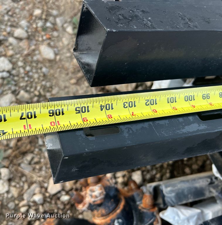 image for item JU9803 Aluminum fencing materials